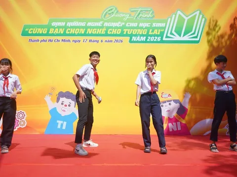 Đông đảo học sinh Trường THCS Đất Đỏ tham gia Chương trình định hướng nghề nghiệp cho học sinh năm 2026