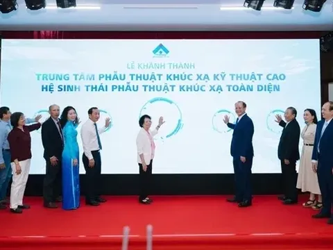 Bệnh viện Mắt TP.HCM kỷ niệm 25 năm thành lập Khoa Khúc xạ và khánh thành Trung tâm phẫu thuật khúc xạ kỹ thuật cao
