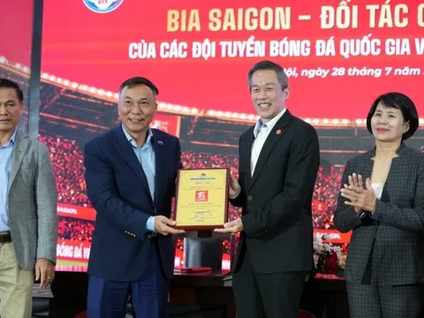 SABECO và VFF gia hạn hợp tác chiến lược, tiếp sức cho bóng đá Việt Nam giai đoạn 2026 - 2029