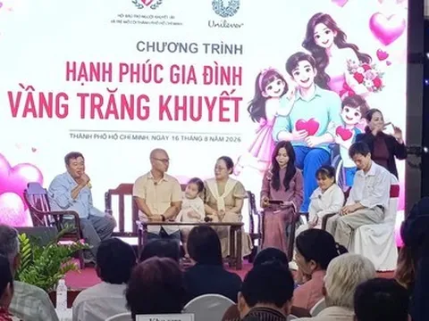 “Hạnh phúc gia đình vầng trăng khuyết”: Lan tỏa nghị lực, tôn vinh 50 mái ấm người khuyết tật