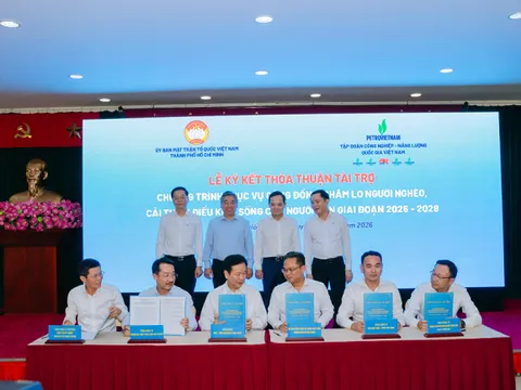 TPHCM huy động 500 tỷ đồng chăm lo người nghèo, cải thiện điều kiện sống