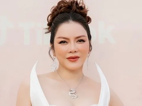 Sao Việt: Lý Nhã Kỳ, Lệ Quyên và dàn sao 'khủng' tham dự show diễn của Đỗ Long