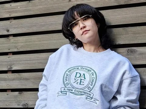 Cựu thành viên nhóm nhạc K-pop ví cuộc sống của idol Hàn như 'ngồi tù'