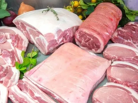 Giá heo hơi hôm nay 1/6: Giá heo hơi giảm trên cả nước, thấp nhất 54.000 đồng/kg, hộ chăn nuôi thấp thỏm