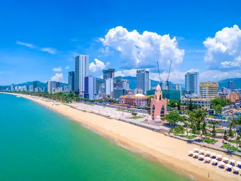 Nha Trang quy hoạch thành trung tâm du lịch thương mại tài chính