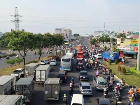Loạt dự án giao thông trọng điểm ở TP.HCM 'nằm chờ' vì thiếu vốn