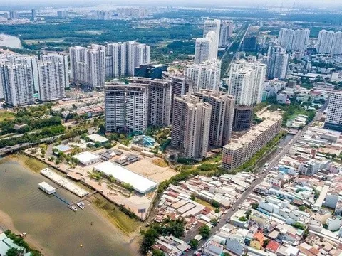 Ông Nguyễn Văn Đính: “Bất động sản đang bị một chốt chặn trước, một chốt chặn sau, kịch bản rất nguy hiểm”
