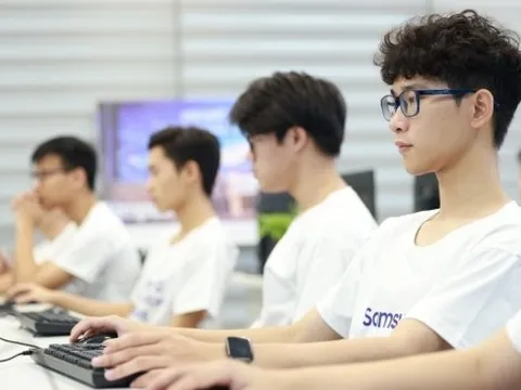 Samsung hỗ trợ triển khai các hoạt động phát triển nhân tài công nghệ tại Việt Nam