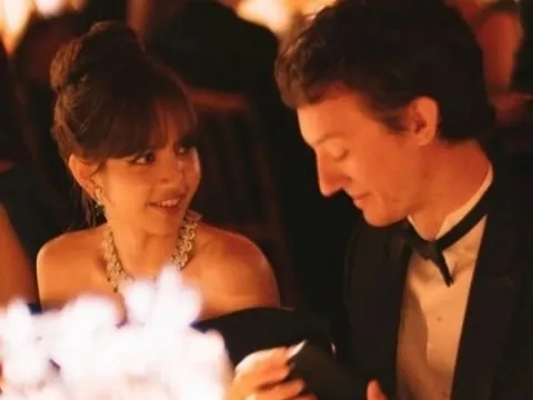 Mối quan hệ giữa Lisa và bạn trai con tỷ phú hiện giờ ra sao?