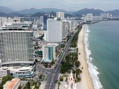 Bộ Tài nguyên yêu cầu rà soát và cấp sổ cho Condotel