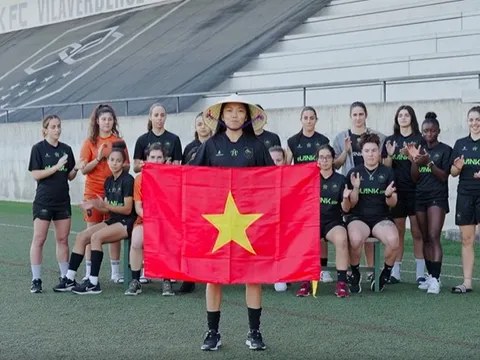 VIDEO: Huỳnh Như cùng Lank FC chúc Tết khán giả