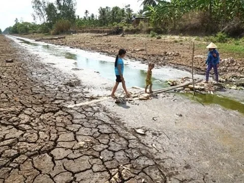 Tính toán phương án chuyển nước cho ĐBSCL