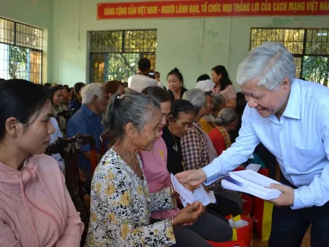 Chế độ chi đón tiếp, thăm hỏi một số đối tượng do Ủy ban MTTQ Việt Nam các cấp thực hiện