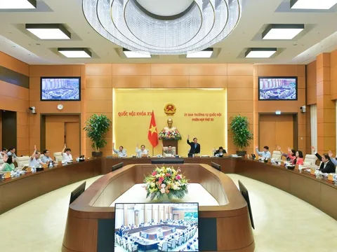 Uỷ ban Thường vụ Quốc hội cho ý kiến về Chương trình xây dựng luật, pháp lệnh