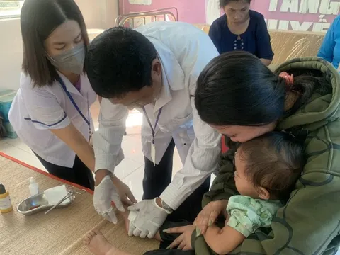 ‘Cú hích’ nâng cấp các trạm y tế xã