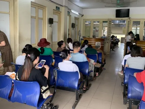 Có cần xét nghiệm đông máu sau khi tiêm vaccine AstraZeneca?