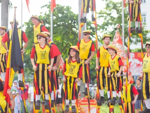 Lễ hội đường phố 'Sắc màu văn hoá' khuấy động Cố đô Huế