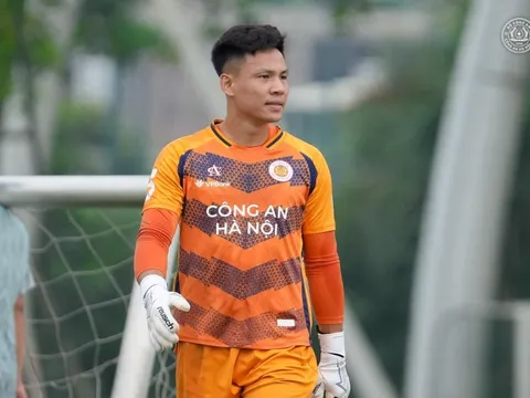 Cầu thủ hiếm hoi được Filip Nguyễn khen rời CAHN