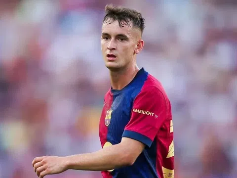 HLV Flick và Barcelona mâu thuẫn chuyển nhượng