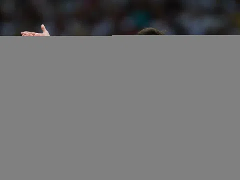 Bruno Fernandes bị chỉ trích là đứa trẻ to xác