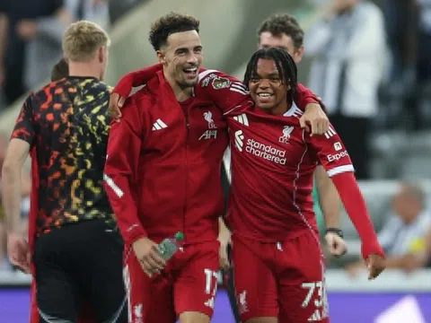 Hơn 1 triệu lượt xem bàn thắng đẳng cấp của Liverpool