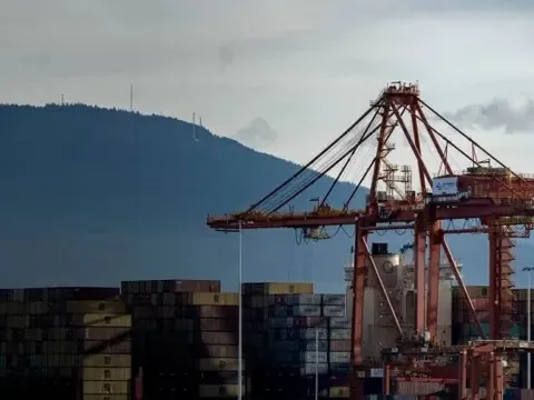 Mỹ chính thức áp thuế cao ngất ngưởng với Ấn Độ