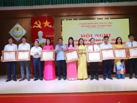 Ngành Giáo dục Hà Tĩnh vững bước vào năm học mới