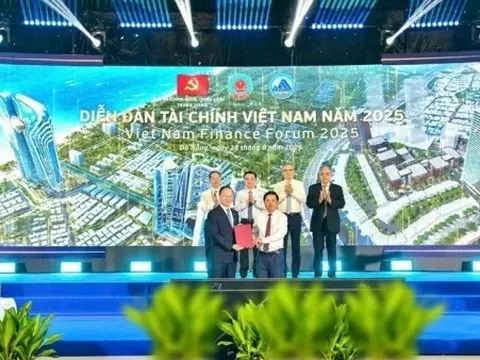 Vietcombank - TP Đà Nẵng đồng hành phát triển dịch vụ tại Trung tâm Tài chính quốc tế Việt Nam