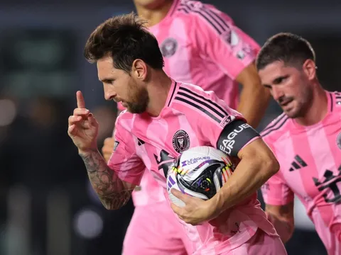 Giải đấu có Messi phá kỷ lục chuyển nhượng