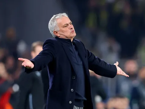 Hết rồi, Mourinho