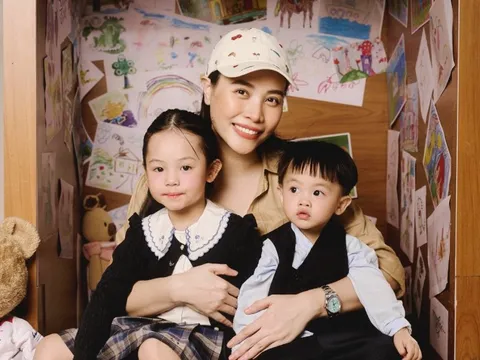 Bất ngờ thái độ của con Đàm Thu Trang khi xem ảnh quá khứ của mẹ
