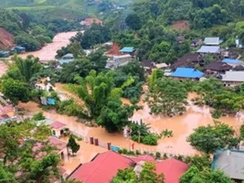 Trắng tay trước ngày khai trường