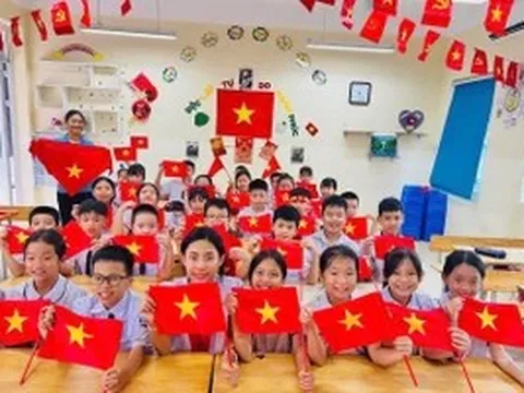 Học sinh Thủ đô hân hoan chào đón 80 năm Quốc khánh