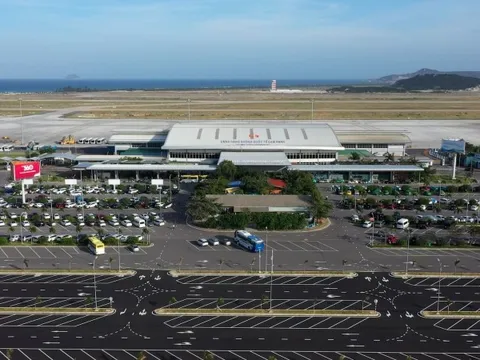 Sân bay Cam Ranh được đề xuất tăng công suất gấp nhiều lần
