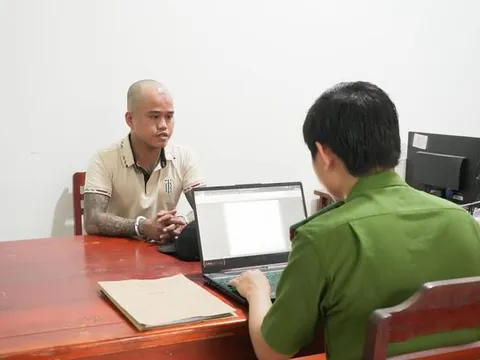 Bắt nam thanh niên lái thử xe rồi bỏ chạy, "vứt người yêu" ở Nghệ An