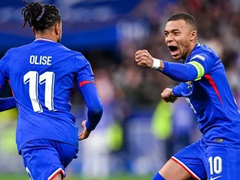 Mbappe mời đồng đội ở tuyển Pháp đến Real Madrid