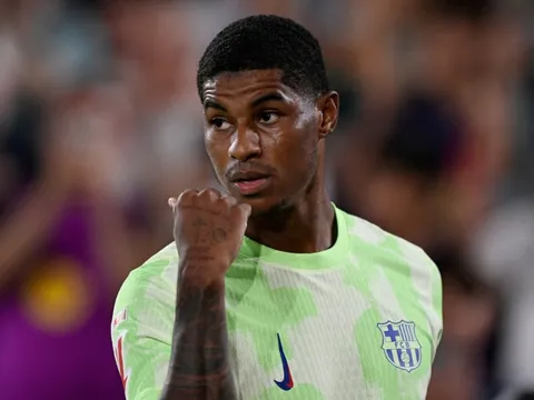 Rashford sai khi đến Barcelona