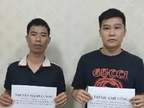 Chỉ xem CCCD rồi đến nhà người vay giao dịch, không cần giấy nợ: Công an bắt hai thanh niên cho vay lãi suất tới 438%/năm