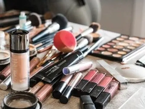 Nhật Bản lần đầu mở trường đào tạo lĩnh vực mỹ phẩm