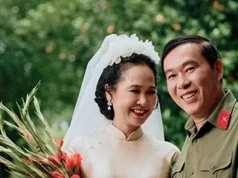 Vợ chồng NSND Lan Hương thực hiện bộ ảnh cưới đặc biệt ý nghĩa