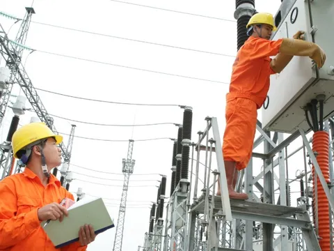 EVN lên tiếng về phản ánh hóa đơn tiền điện tháng 8 tăng cao