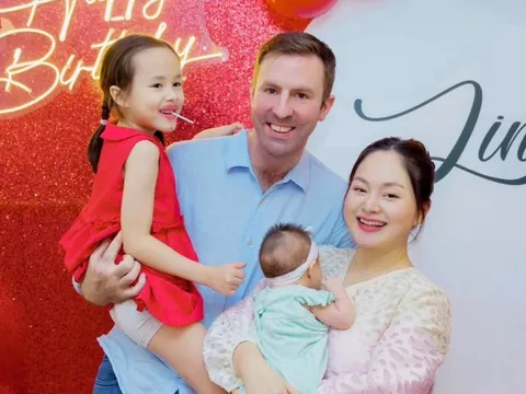 Lan Phương nói gì khi được khuyên nên 'hàn gắn' với chồng Tây?