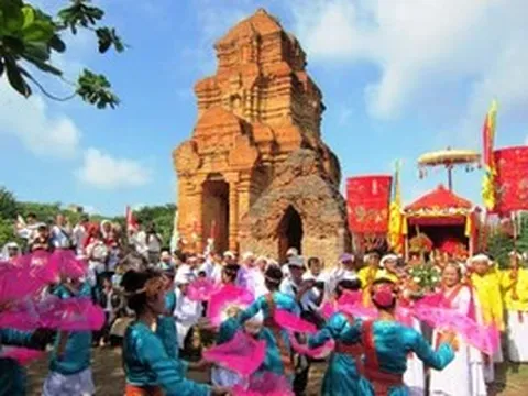 Khánh Hòa đăng cai Ngày hội Văn hóa Chăm 2025