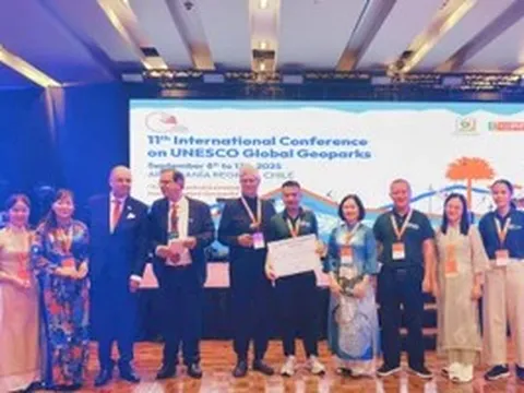 Công viên địa chất Non nước Cao Bằng nhận giải thưởng quốc tế của UNESCO