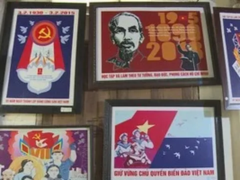 Giữ 'lửa' tranh cổ động qua nửa thế kỷ