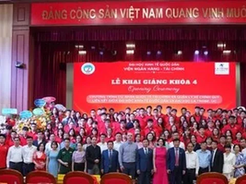 Đại học Kinh tế Quốc dân khai giảng Khóa 4 Chương trình liên kết với Đại học La Trobe, Úc