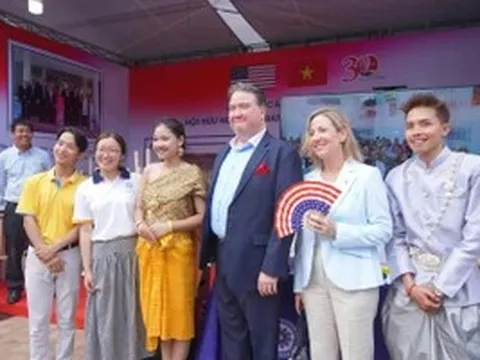 Sôi nổi chương trình Giao lưu hữu nghị Việt Nam - Hoa Kỳ tại TP Cần Thơ