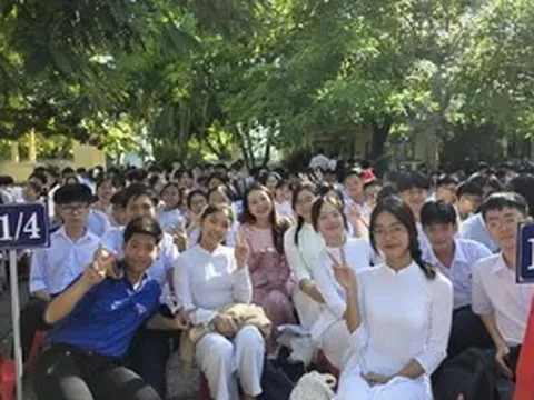 Cần có giáo viên trực tiếp đứng lớp tham gia biên soạn sách giáo khoa