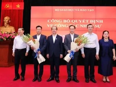 Phân công nhiệm vụ của Bộ trưởng và các Thứ trưởng Bộ GD&ĐT