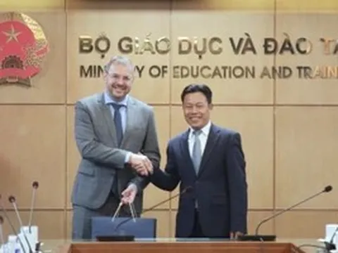Đẩy mạnh hợp tác giáo dục đại học Việt Nam - Liên bang Nga